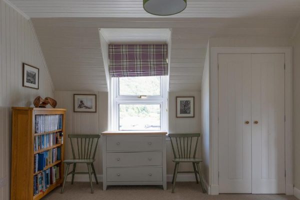 Comfortable twin bedroom setup at Duart Cottage Glencoe